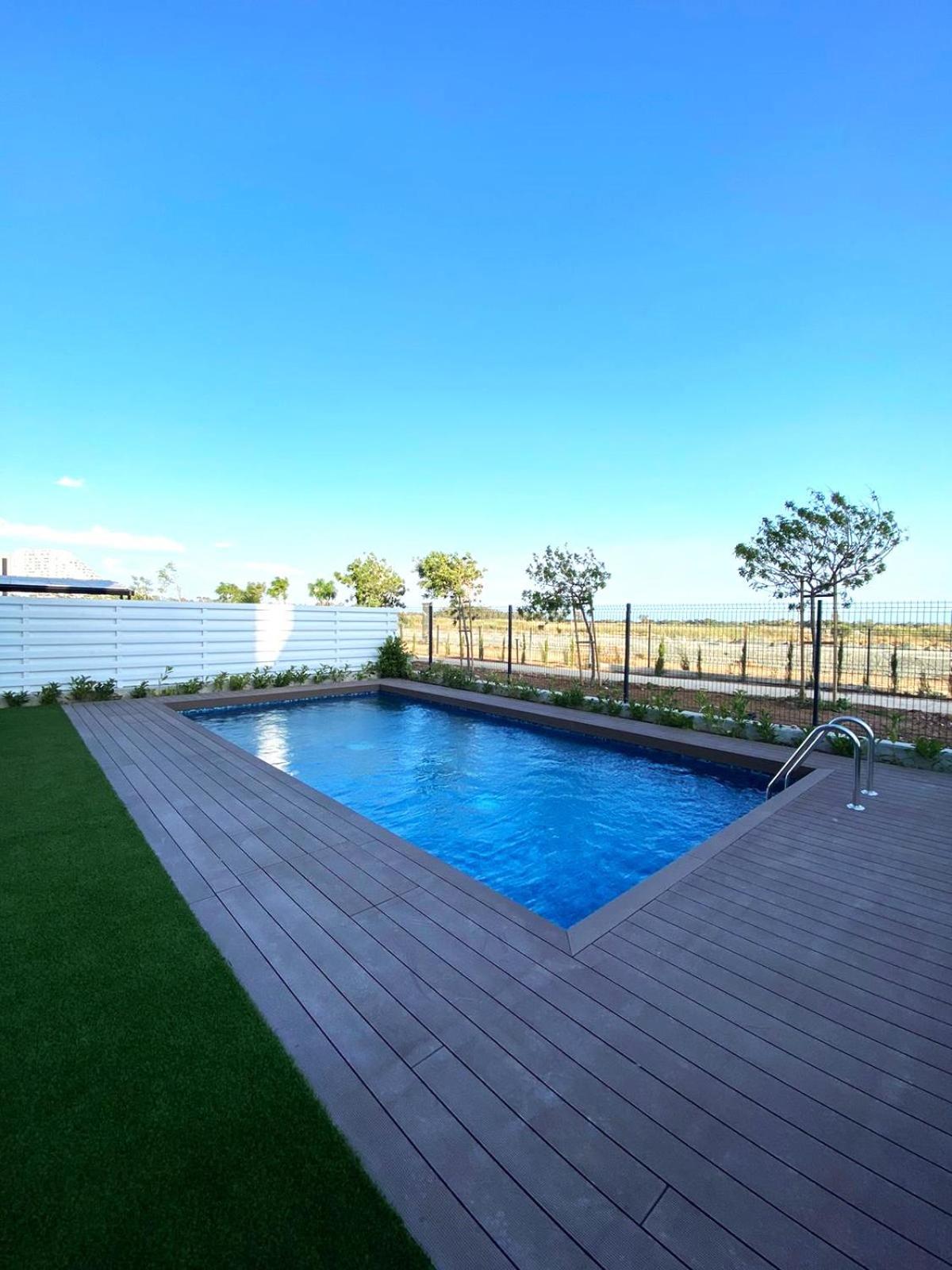 Sunset Gardens - Holiday Apartments - By Tlv Living リマソール エクステリア 写真